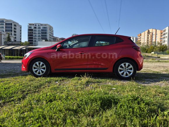 Sahibinden Renault Clio 1.0 SCe Joy 2022 Model