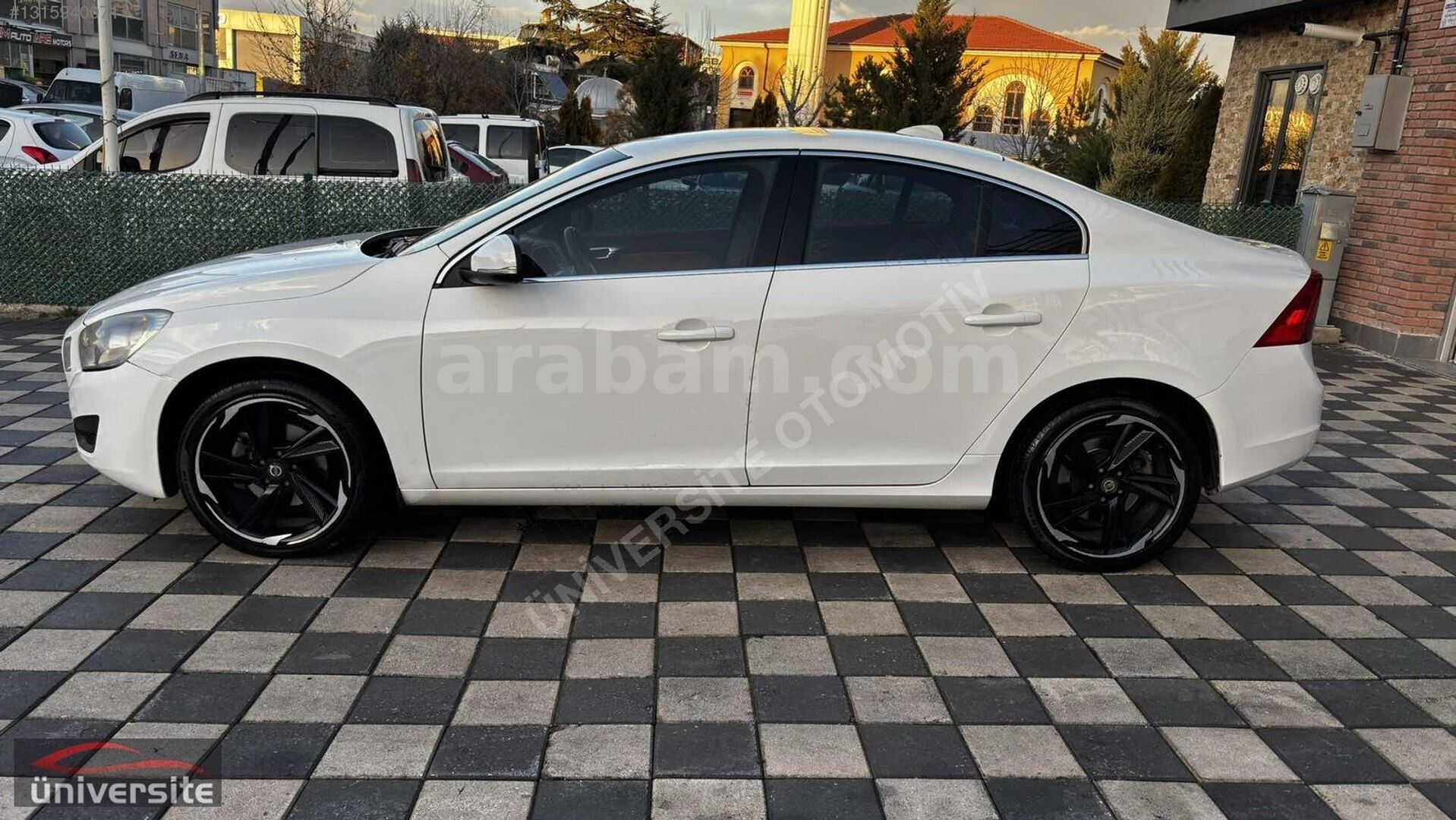 Galeriden Volvo S60 1.6 D Premium 2012 Model Konya 332.000 km Beyaz 4