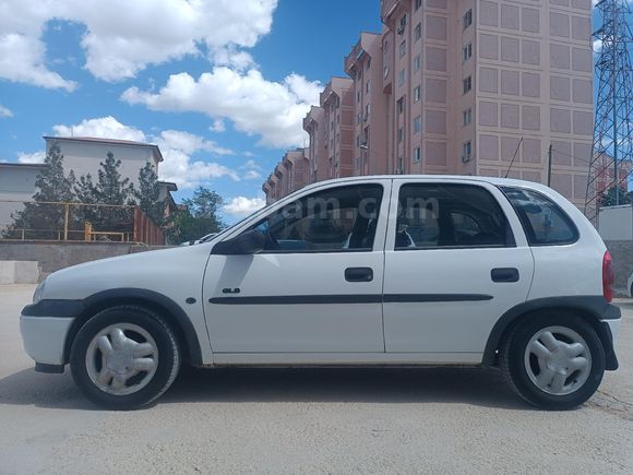 Sahibinden Opel Corsa 1.4 GLS 2000 Model