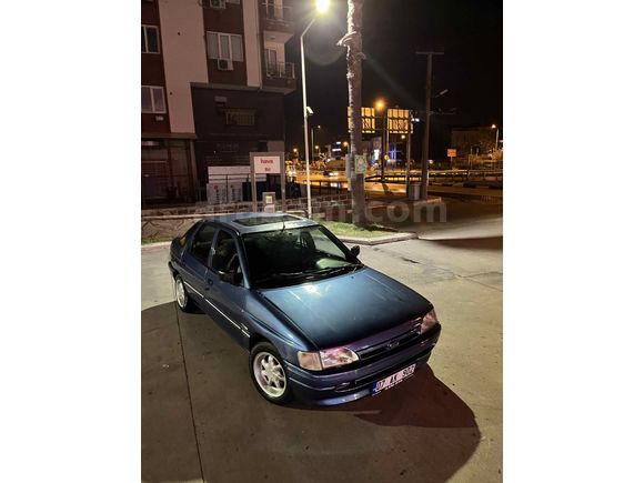 Sahibinden Ford Escort 1.6 CLX 1990 Model 