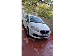 Sahibinden Fiat Linea 1.3 Multijet Easy 2015 Model  121.000 km Beyaz