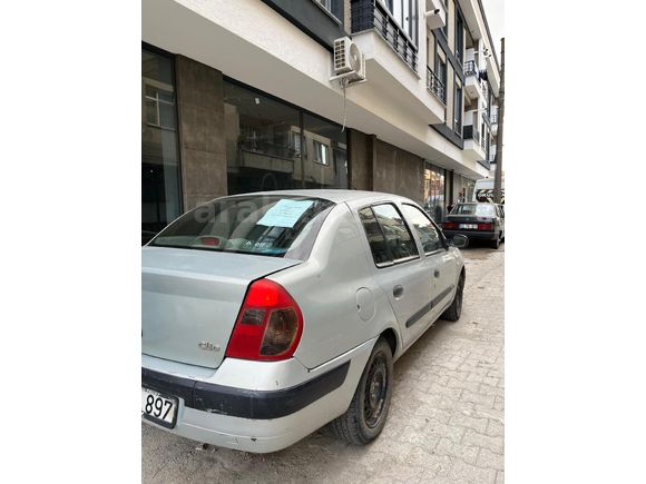 Sahibinden Renault Clio 1.4 2005 Model