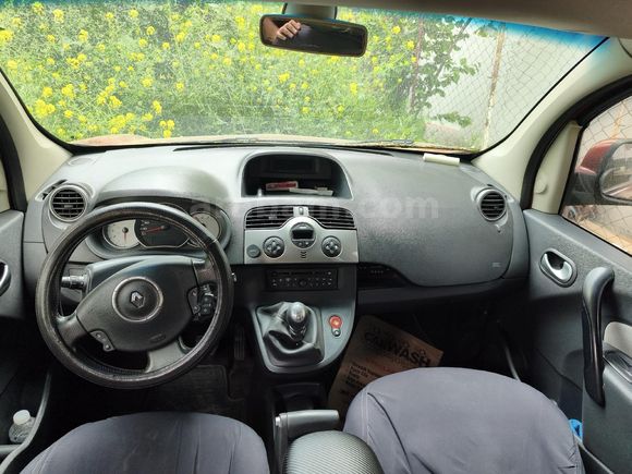 Sahibinden Renault Kangoo Multix 1.5 dCi Privilege 2012 Model