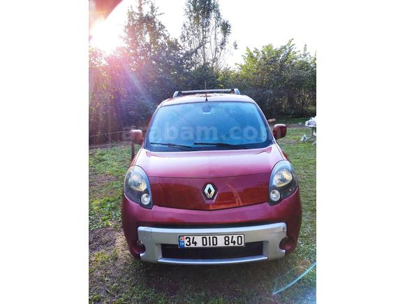 Sahibinden Renault Kangoo Multix 1.5 dCi Privilege 2012 Model