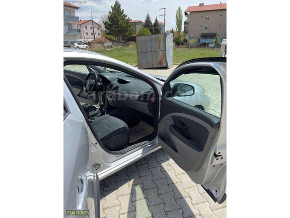 RENAULT FLUENCE 1.6 BUSİNESS