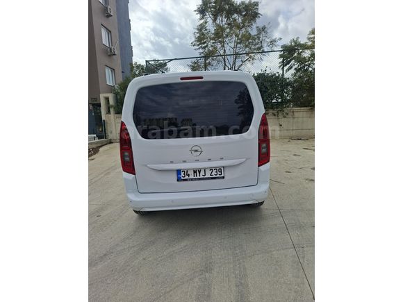 Sahibinden Opel Combo 1.5 CDTI Essential 2025 Model