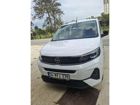 Sahibinden Opel Combo 1.5 CDTI Essential 2025 Model