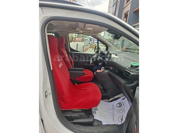 Sahibinden Opel Combo 1.5 CDTI Essential 2025 Model