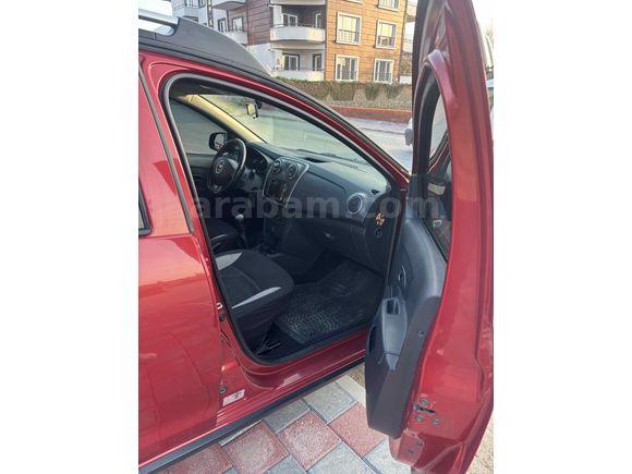 Galeriden Dacia Sandero 1.5 dCi Stepway 2016 Model Balıkesir
