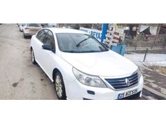 Sahibinden Renault Latitude 1.5 dCi Privilege 2012 Model  318.000 km Beyaz