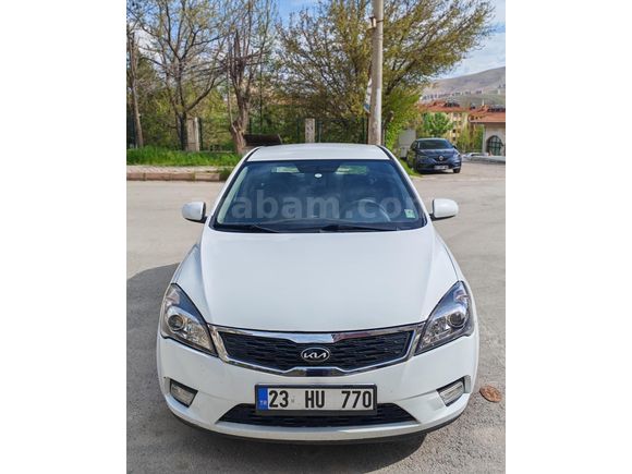 2. Sahibinden 161 binde temiz kullanılmış kia ceed