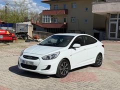 Sahibinden Hyundai Accent Blue 1.6 CRDI Mode 2015 Model