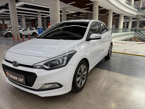 2015 MODEL HATASIZ BOYASIZ 114BİN KM
