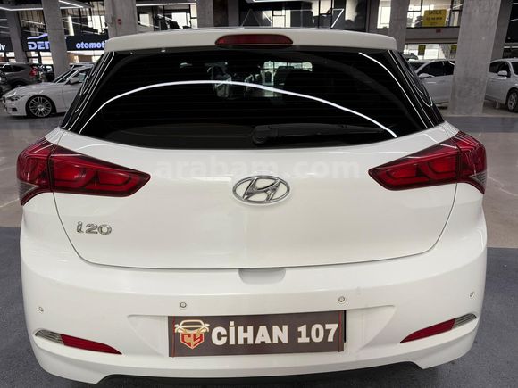 2015 MODEL HATASIZ BOYASIZ 114BİN KM