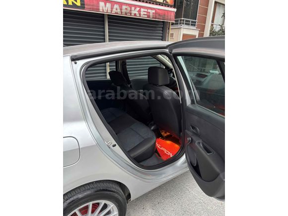Sahibinden Renault Clio 1.2 Authentique 2008 Model 