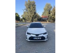 Sahibinden Toyota Corolla 1.8 Hybrid Dream 2022 Model