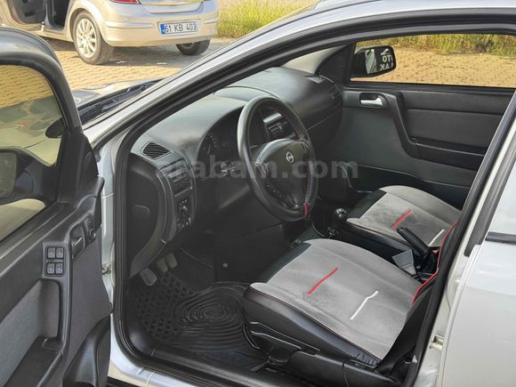 Galeriden Opel Astra 1.6 Comfort 2002 Model Kahramanmaraş