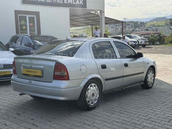 Galeriden Opel Astra 1.6 Comfort 2002 Model Kahramanmaraş