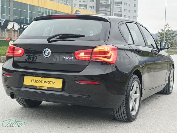 BMW 116d HATASIZ 2.5 PARÇA BOYALI EMSALSİZ TEMİZLİK'DE
