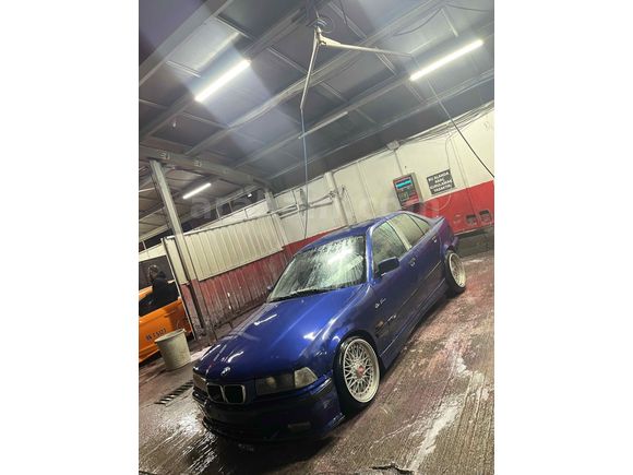 Sahibinden BMW 3 Serisi 318i Standart 1993 Model  330.000 km Lacivert