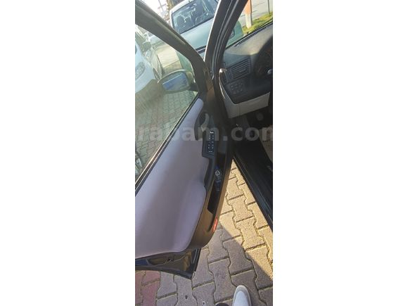 Sahibinden Fiat Stilo 1.6 Active 2004 Model  295.000 km Gri