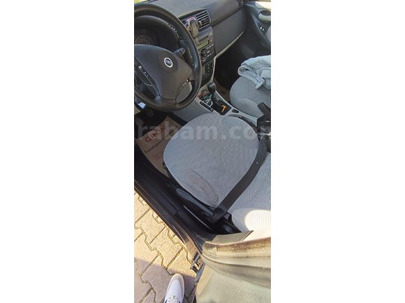 Sahibinden Fiat Stilo 1.6 Active 2004 Model  295.000 km Gri