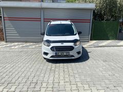 Sahibinden Ford Tourneo Courier 1.5 TDCi Journey Trend 2021 Model Manisa