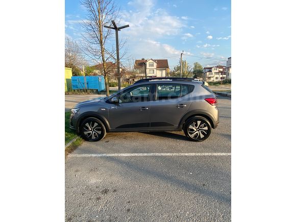 Boyasız değişensiz 2025 Stepway 1.0 tce expression