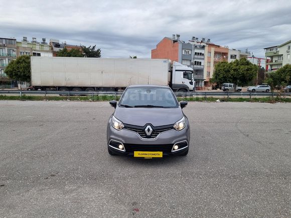 2015 RENAULT CAPTUR 1.5 DCI ICON PAKET OTOMATİK ORJİNAL