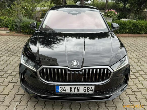 2024 SKODA SUPERB 2.0 TDİ 4X4 L&K CRYSTAL SİYAH İÇİ TABA