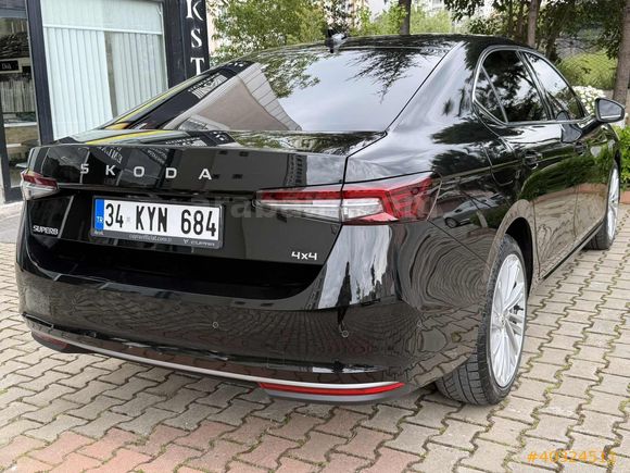 2024 SKODA SUPERB 2.0 TDİ 4X4 L&K CRYSTAL SİYAH İÇİ TABA