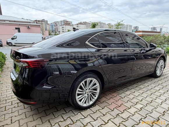 2024 SKODA SUPERB 2.0 TDİ 4X4 L&K CRYSTAL SİYAH İÇİ TABA