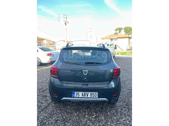 Galeriden Dacia Sandero 1.5 dCi Stepway 2016 Model Balıkesir