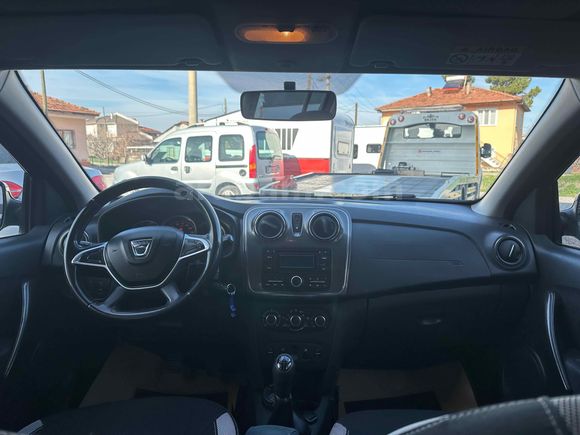 Galeriden Dacia Sandero 1.5 dCi Stepway 2016 Model Balıkesir