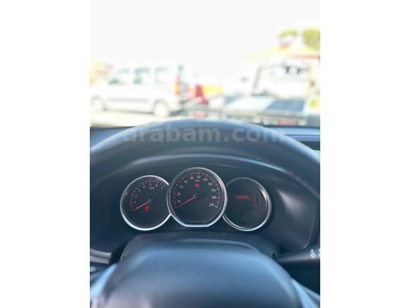Galeriden Dacia Sandero 1.5 dCi Stepway 2016 Model Balıkesir