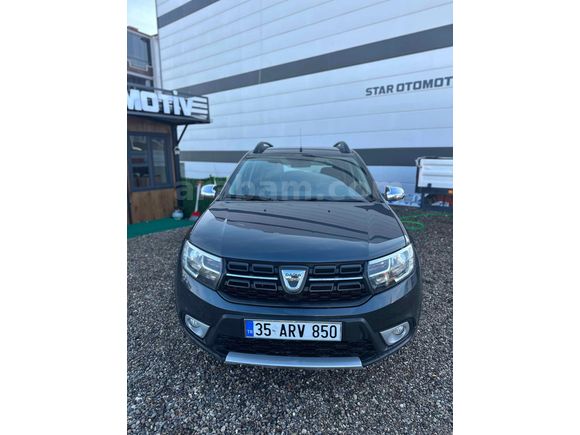 Galeriden Dacia Sandero 1.5 dCi Stepway 2016 Model Balıkesir