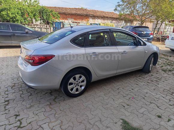 Değişensiz, tramersiz Opel Astra 1.6 CDTI Edition Plus 2016 Model Edirne