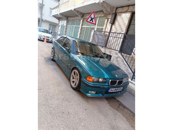 Sahibinden BMW 3 Serisi 318i Standart 1993 Model 