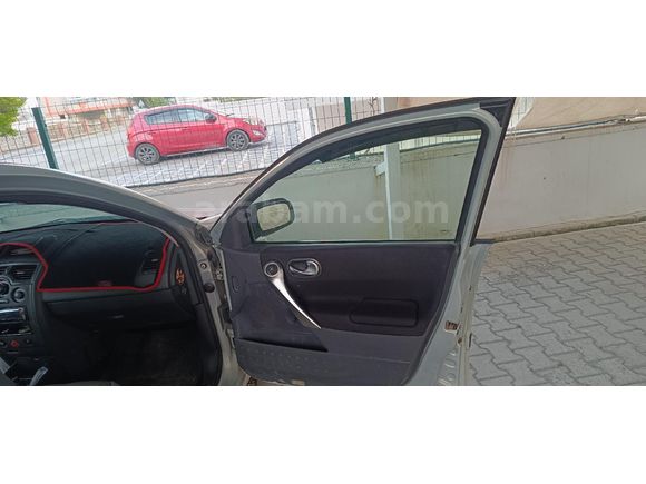 Sahibinden Renault Megane 1.6 Authentique 2004 Model