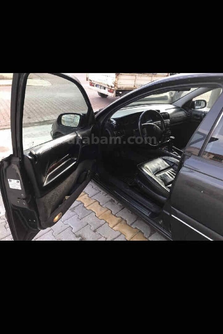 Sahibinden Opel Omega 2.5 CD 1998 Model Samsun 319.000 km Füme 6
