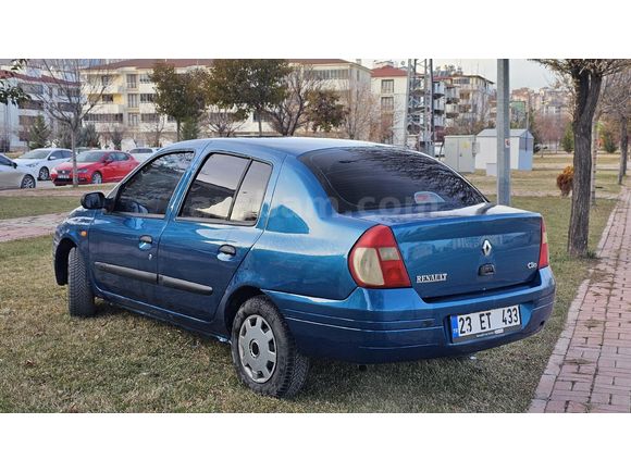 Sahibinden Renault Clio 1.4 RNA 2000 Model