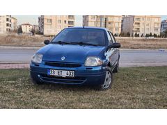 Sahibinden Renault Clio 1.4 RNA 2000 Model