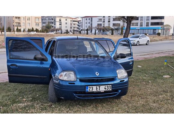 Sahibinden Renault Clio 1.4 RNA 2000 Model