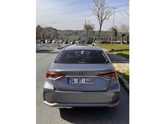 Sahibinden Toyota Corolla 1.8 Hybrid Dream 2021 Model bakım 118000 km yapıldı 