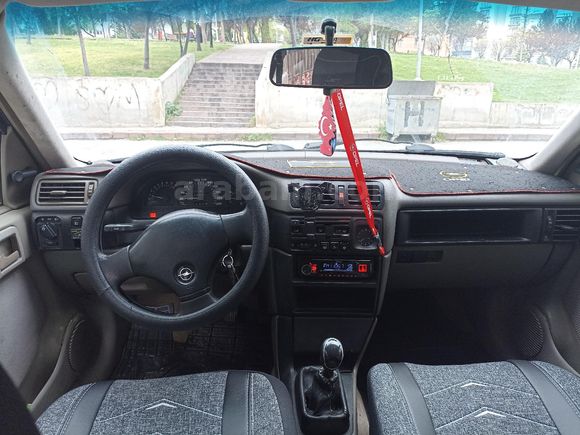 Sahibinden Opel Vectra 2.0 CD 1992 Model