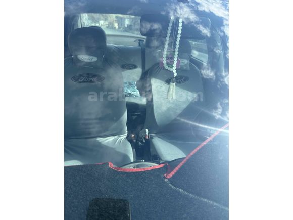  Ford Focus 1.6 Ambiente 2000 Model 