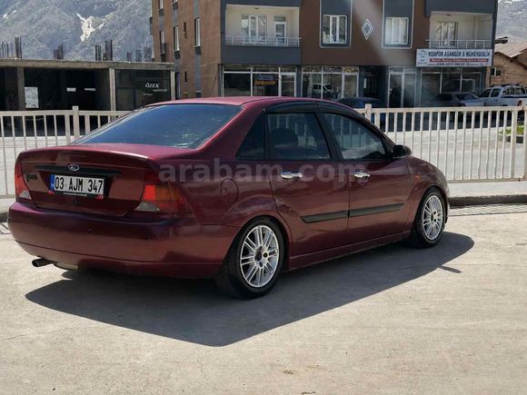  Ford Focus 1.6 Ambiente 2000 Model 