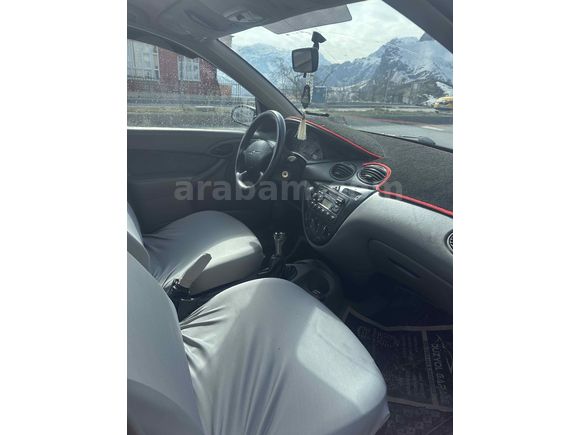  Ford Focus 1.6 Ambiente 2000 Model 
