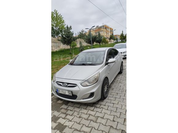 Sahibinden Hyundai Accent Blue 1.6 CRDI Biz 2012 Model