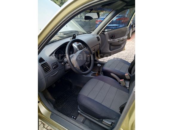 Sahibinden Hyundai Accent 1.5 1.5i GL 2000 Model